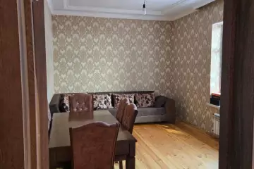 Aylıq Kirayə Həyət Evi Xırdalan şəhərində