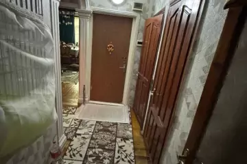 Satılır Köhnə Tikili Ukraniya Dairəsida
