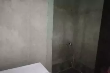 Satılır Yeni Tikili Bakı Kinoteatrıda