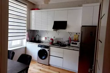 Satılır Həyət Evi Zabrat Qəsəbəsida