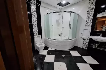 Satılır Yeni Tikili Elmler Akademiyasıda
