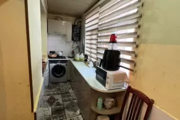 Satılır Köhnə Tikili Ukraniya Dairəsida