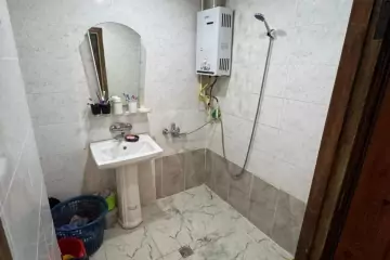 Satılır Köhnə Tikili Ukraniya Dairəsida