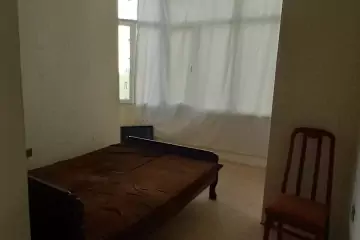 Satılır Yeni Tikili Bakı Kinoteatrıda