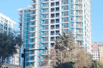 Satılır Yeni Tikili Heydər əliyev Mərkəzində