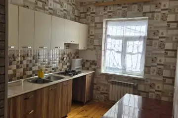 Aylıq Kirayə Həyət Evi Xırdalan şəhərində
