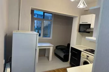 Aylıq Kirayə Köhnə Tikili Elmler Akademiyasıda