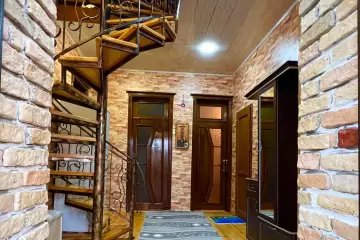 Satılır Bağ Evi Buzovnada
