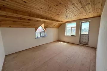 Satılır Həyət Evi Buzovnada