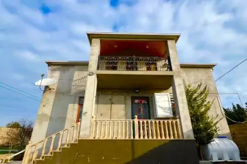 Satılır Bağ Evi Buzovnada