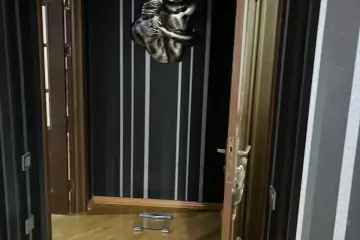Satılır Yeni Tikili şərq Bazarında