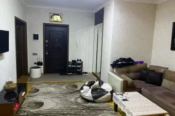 Satılır Yeni Tikili şərq Bazarında