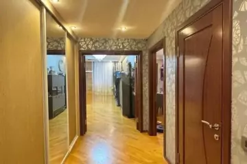 Satılır Yeni Tikili Ağ şəhər Kompleksində