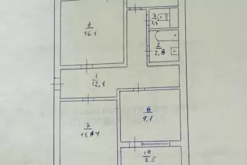 Satılır Köhnə Tikili 8-ci Kilometrdə