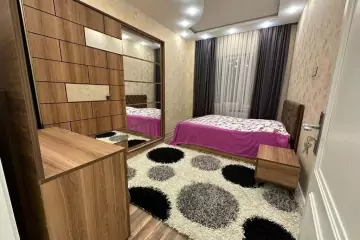 Satılır Yeni Tikili Ağ şəhər Kompleksində