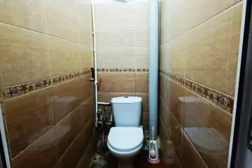 Satılır Köhnə Tikili 8-ci Kilometrdə