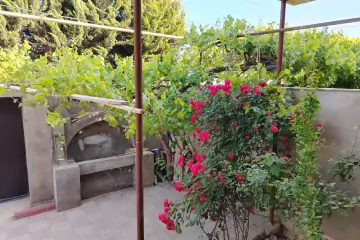 Satılır Həyət Evi Maştağada