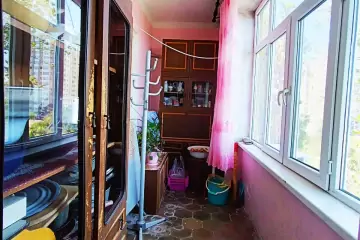 Satılır Köhnə Tikili 8-ci Kilometrdə