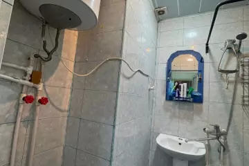 Satılır Yeni Tikili 9-cu Mikrorayonda