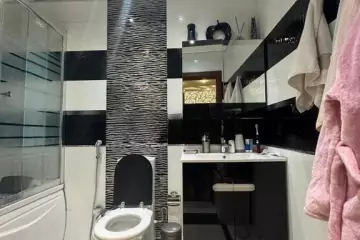 Satılır Yeni Tikili Ağ şəhər Kompleksində