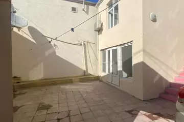 Satılır Həyət Evi Masazırda