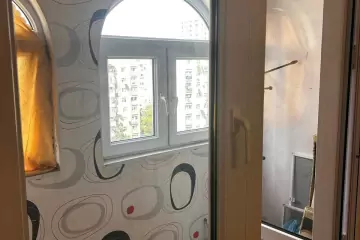 Satılır Köhnə Tikili Yeni Günəşlidə