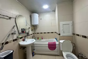 Satılır Köhnə Tikili Yeni Günəşlidə