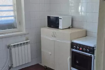 Satılır Köhnə Tikili Biləcəridə