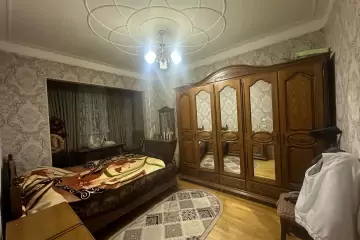 Satılır Köhnə Tikili Yeni Günəşlidə