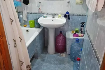 Satılır Köhnə Tikili Yeni Günəşlidə