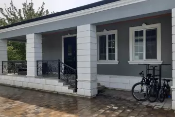 Satılır Bağ Evi Buzovnada