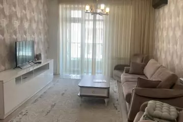 Aylıq Kirayə Yeni Tikili Grand Hayatda
