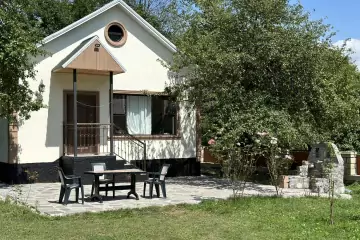 Günlük Kirayə Bağ Evi İsmayıllı Rayonunda