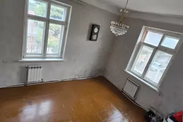 Satılır Köhnə Tikili Biləcəridə