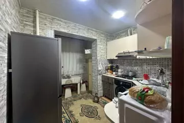 Satılır Köhnə Tikili Yeni Günəşlidə