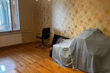 Satılır Köhnə Tikili Yeni Günəşlidə 