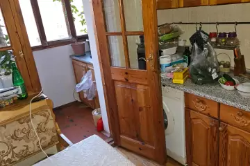 Satılır Köhnə Tikili Yeni Günəşlidə