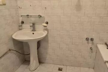 Satılır Köhnə Tikili Biləcəridə