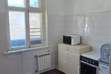 Satılır Köhnə Tikili Biləcəridə