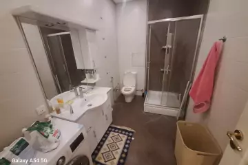 Satılır Yeni Tikili Yasamalda