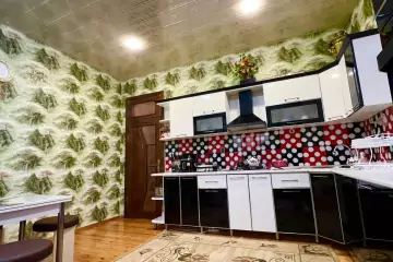 Satılır Bağ Evi Buzovnada