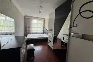 Satılır Köhnə Tikili Biləcəridə