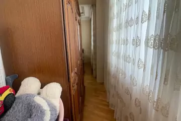 Satılır Yeni Tikili Yasamalda