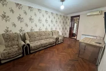 Satılır Köhnə Tikili Biləcəridə