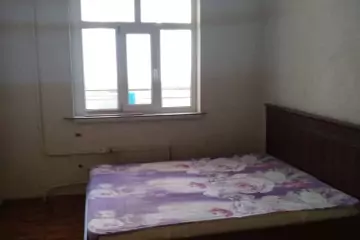 Satılır Yeni Tikili Ağ şəhər Kompleksində