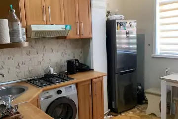 Satılır Köhnə Tikili Köhnə Günəşlidə