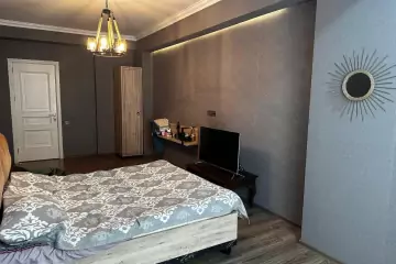Satılır Yeni Tikili Heydər əliyev Mərkəzində