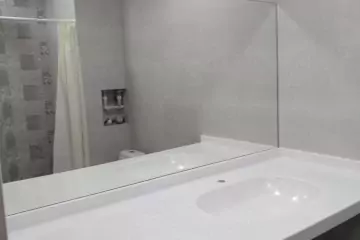 Satılır Yeni Tikili Ağ şəhər Kompleksində