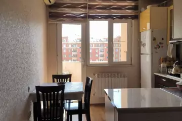 Satılır Yeni Tikili Yeni Bakida