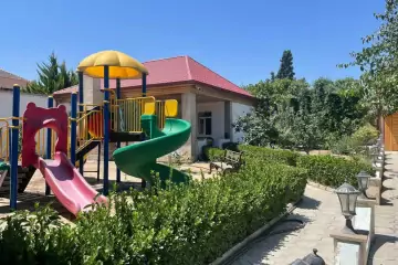 Satılır Bağ Evi Goradildə